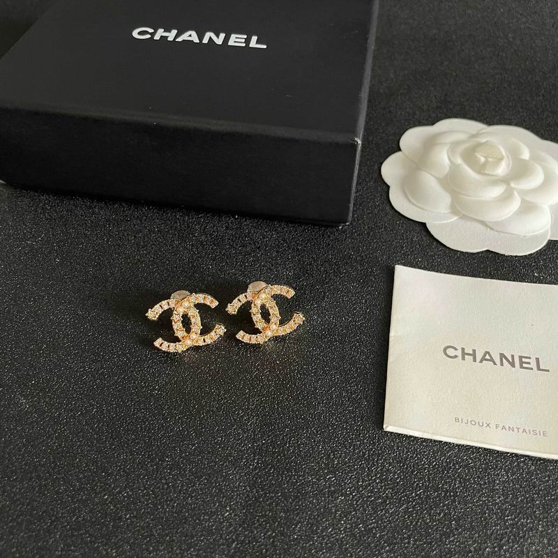 Chanel Earring 06yxs67